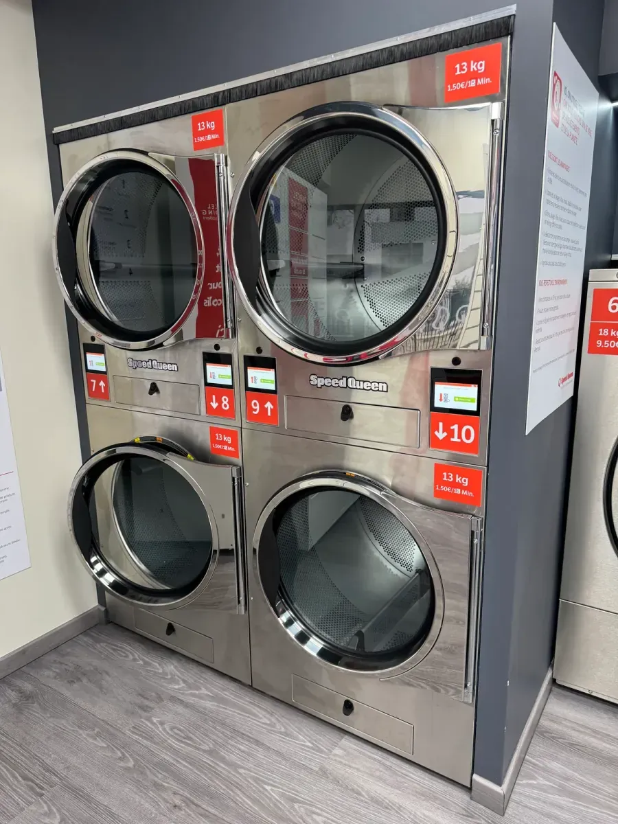 The launderette's 13 kg high-performance dryers, €1.50 for 15 minutes